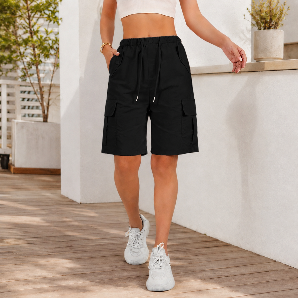 Vivienne Relaxed Cargo Shorts